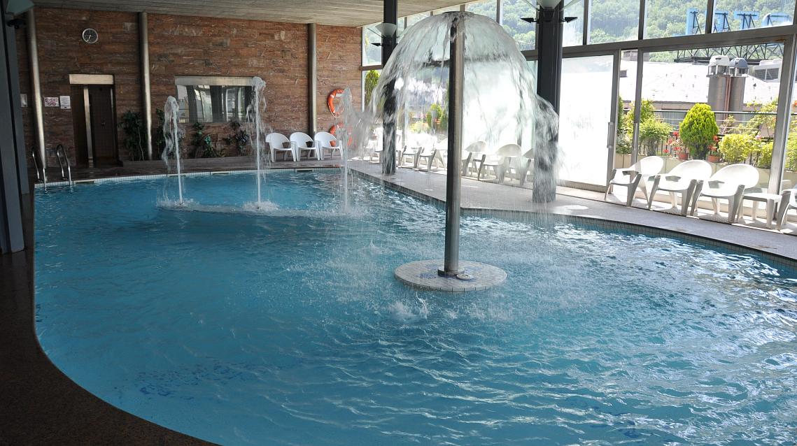 Swimming pool Hotel Novotel Prestigi Hotels Andorra